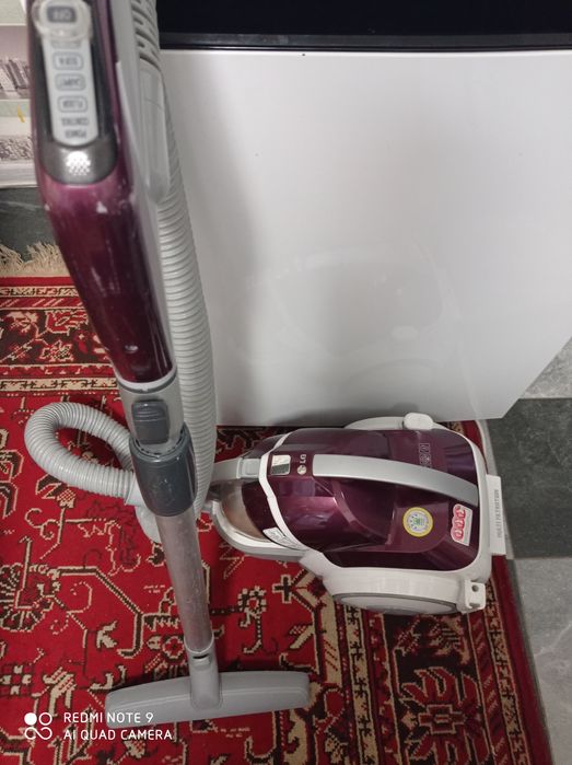 Пылесос LG Компрессор 2000