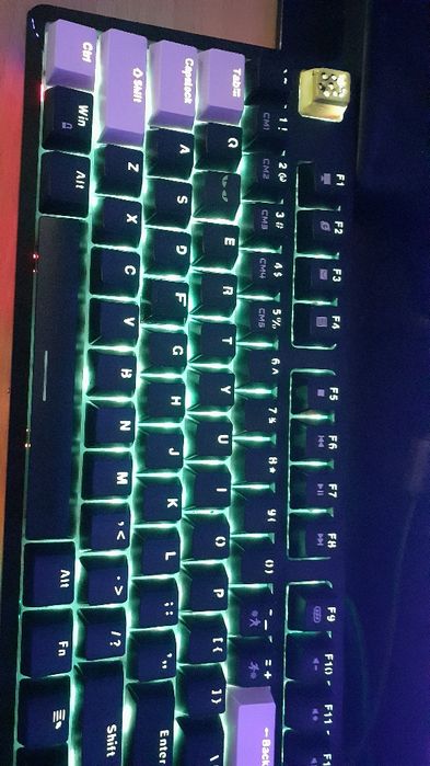 Механична клавиатурата на Marvo