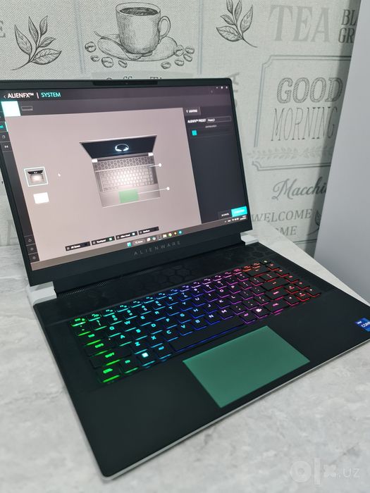 Dell Alienware X16 R1 / RTX 4070 8GB 140W / Core i7 13700H / 16″ QHD: 1 ...