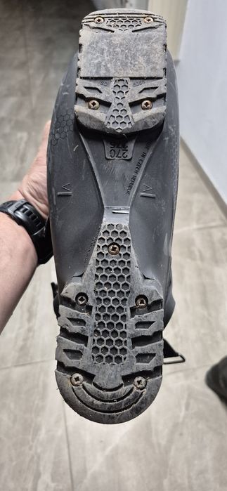 OFERTA. Vand skiuri HEAD STR Race si Clapari HEAD EDGE LYT 115 XR