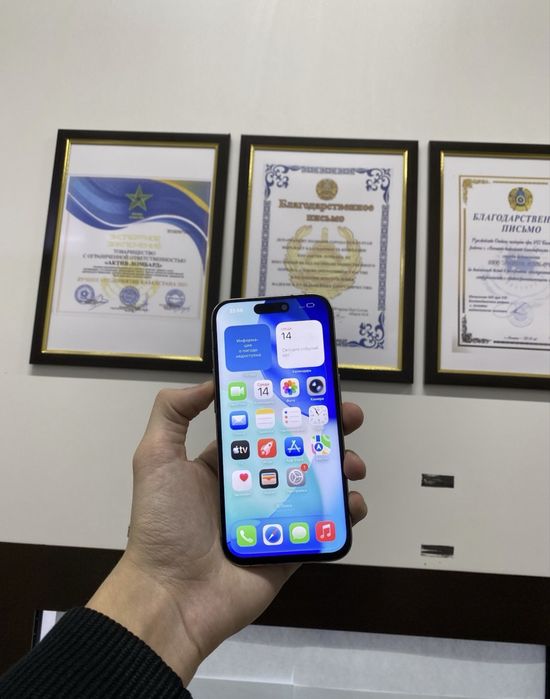 Iphone 15 pro 256gb 90% в идеале