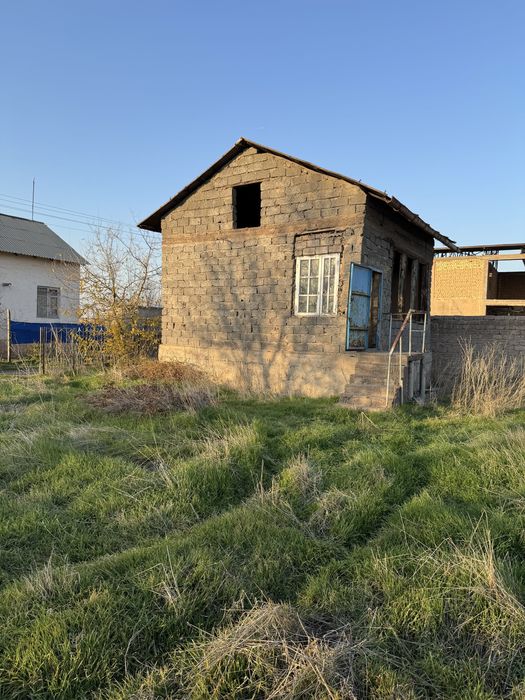 6соток майдонли дача сотилади