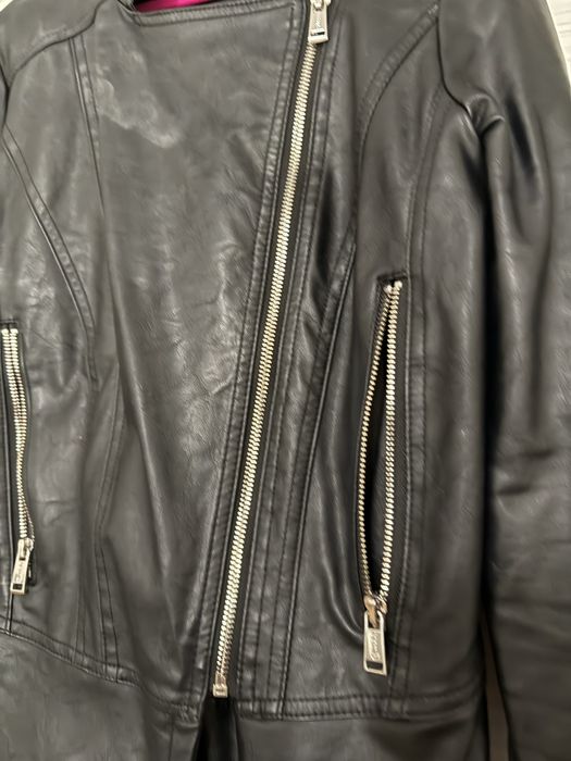 Класическо кожено  яке Guess