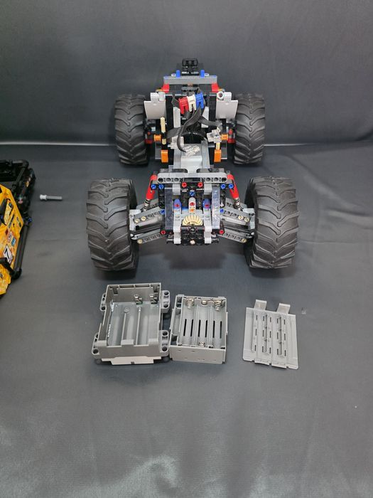 LEGO Technic Экстремальный внедорожник 42099