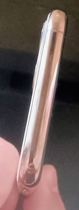 Vând iPhone 11 Pro