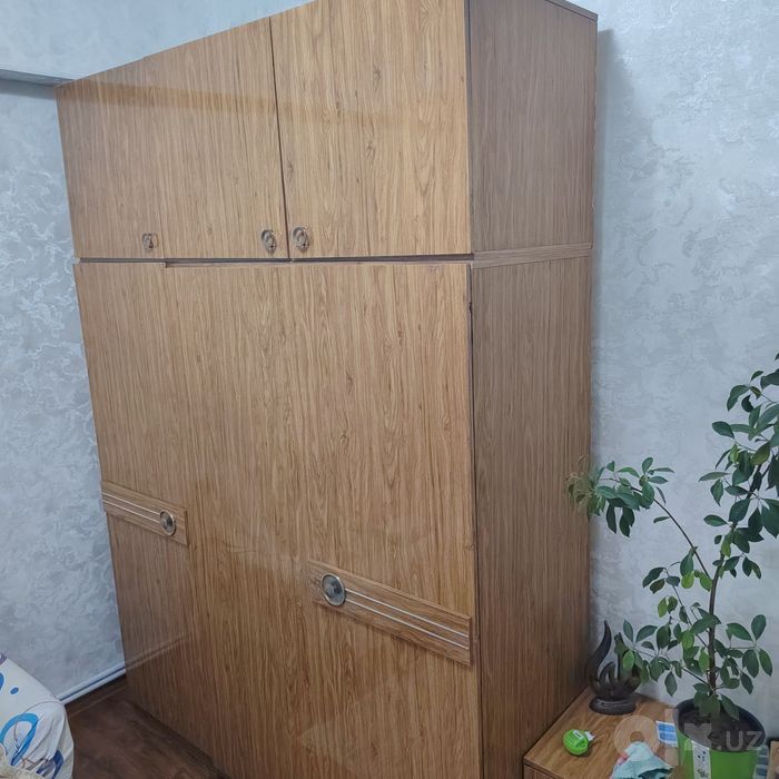 Продам Шкаф СССР белорусский антиквариат