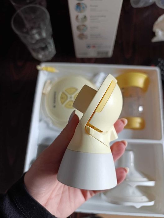 Помпа за кърма Medela swing flex