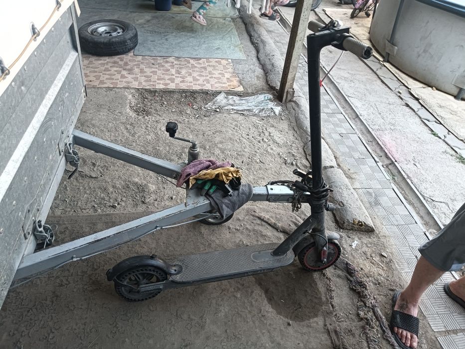 Продам электро самокат