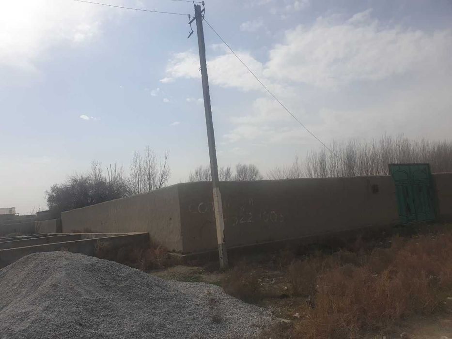 Bo`lib to`lashga yer joy sotiladi