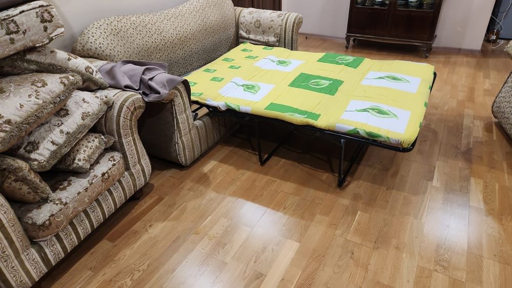 Продам белорусский диван 3+2+1 ,