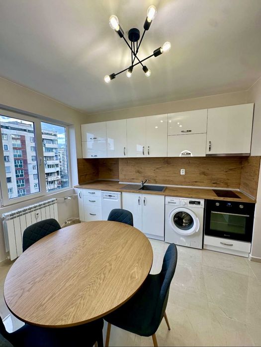 Двустаен Апартамент в Каменица 1