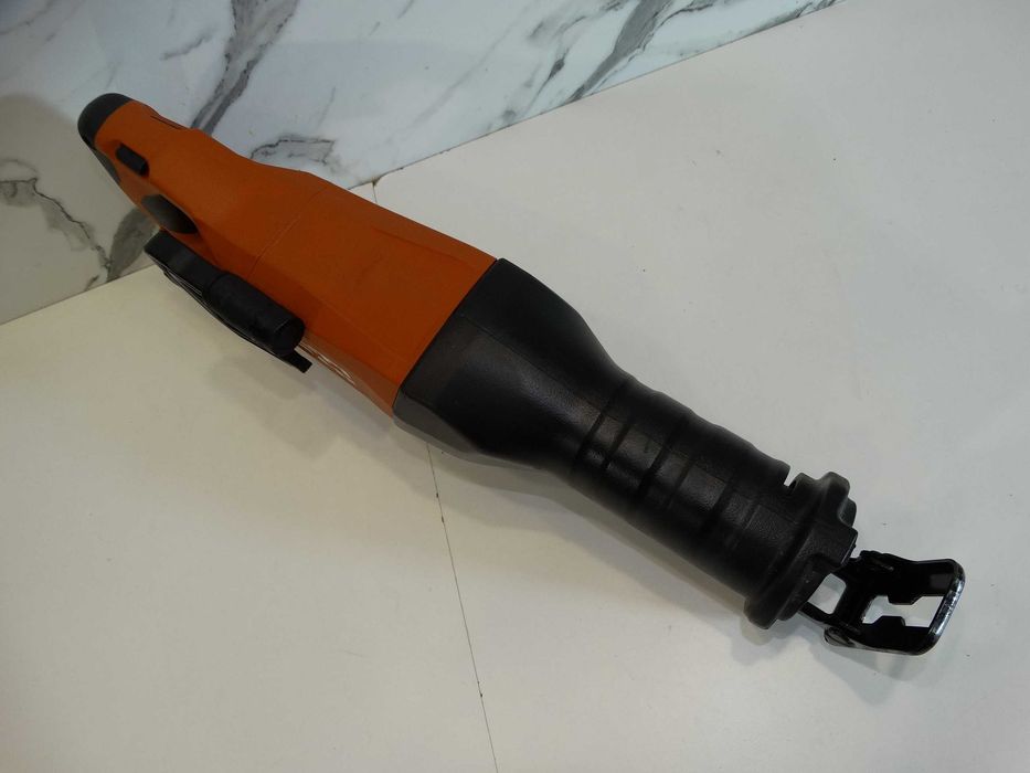 Hilti SR 6 - 22 / Nuron - Саблен трион