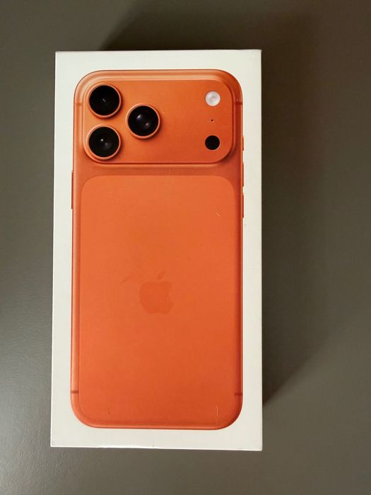 iPhone 17 pro max