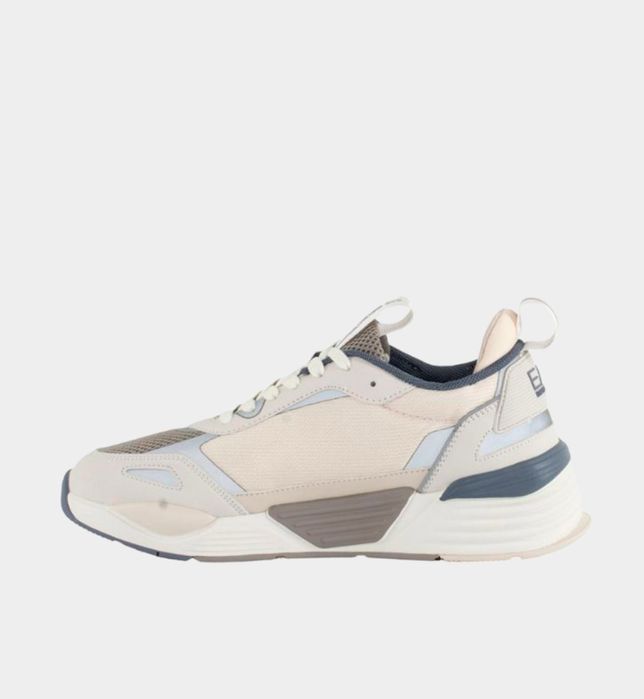 Кроссовки от бренда ЕА7