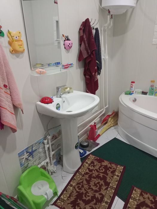 Uy sotiladi 2xona + owxona