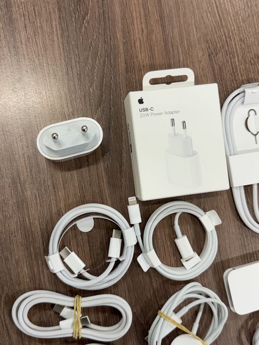 Оригинални АКСЕСОАРИ APPLE  charger iwatch зарядно адаптер кабел