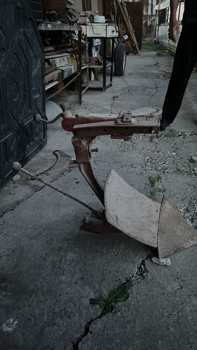 Плуг для мото блок