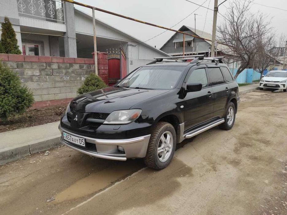 Продам митсубиси  оутландер