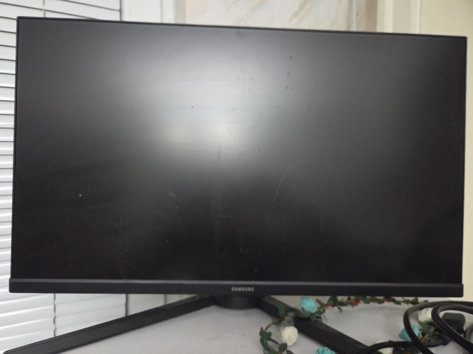 Монитор Samsung Odyssey G3 24 inch