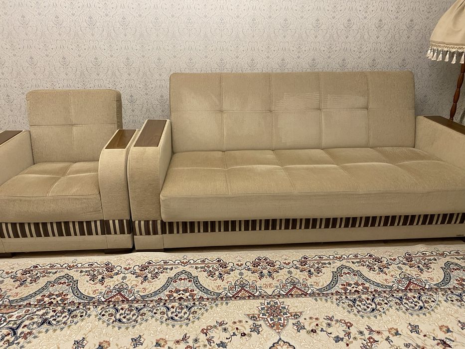 Продам уголок отдыха диван, кресло