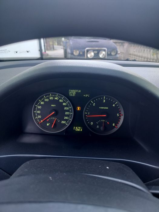 Volvo S40 2.0 diesel,an 2004
