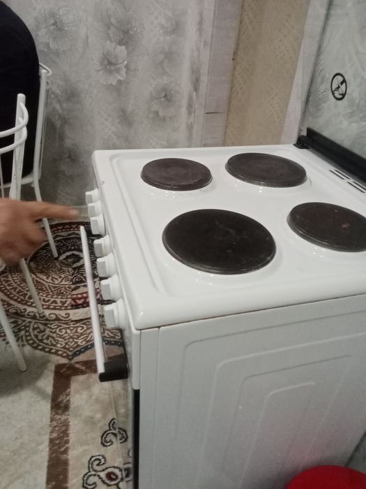 Электронная плитка хорошом состояние