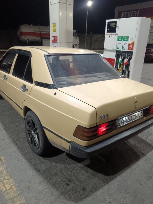 Продам Мерс 1985 года