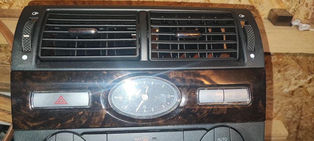 Consola centrala ford