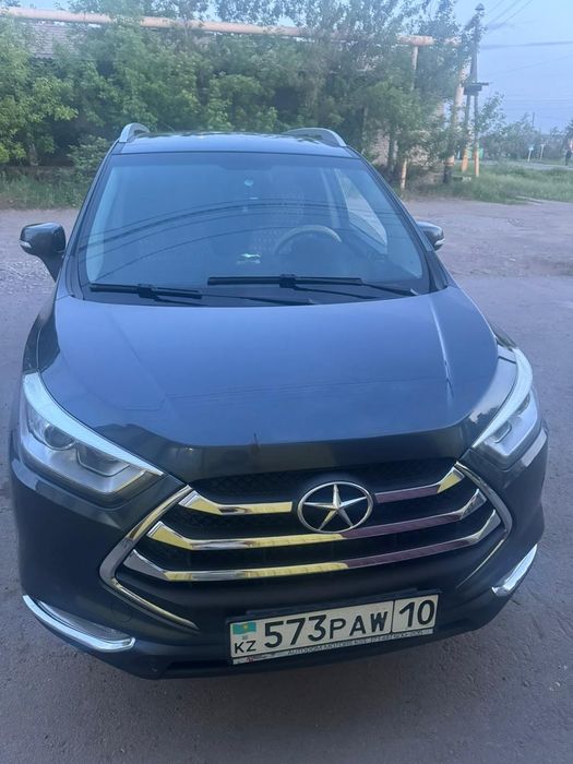 Продам Jac S3 в отличном состоянии