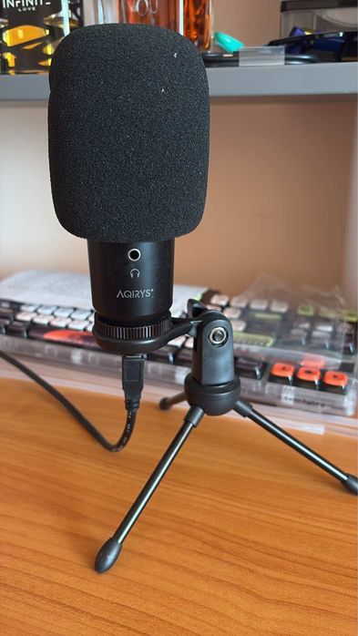 Microfon Aqirys Voyager