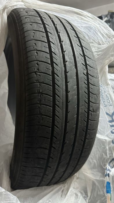 Шины 215/55/17 (Yokohama)