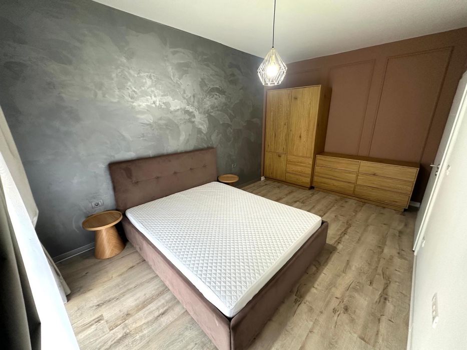 Inchiriez apartament 2camere parter Giroc in spate la Esso