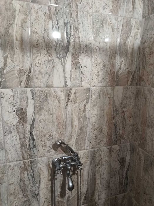 Ремонти, лепене на плочки, мазилка замазка шпакловка гипскартон