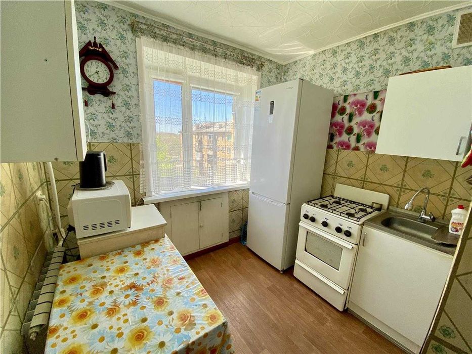 / Продам 3х ком квартиру Абая 11, ТОРГ