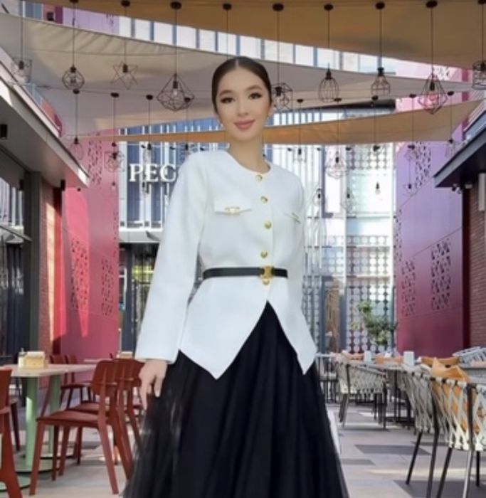 Белый Жакет, Размер S