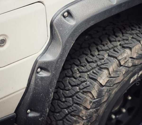 OVERFENDERE TOYOTA LAND CRUISER J70 - 5 cm + kit garnituri/suruburi