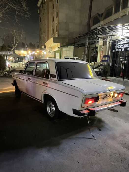 Jiguli Vaz2106 sotiladi