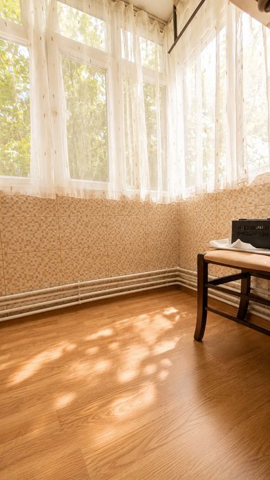 Apartament 2 camere parter înalt, centrala, termopane