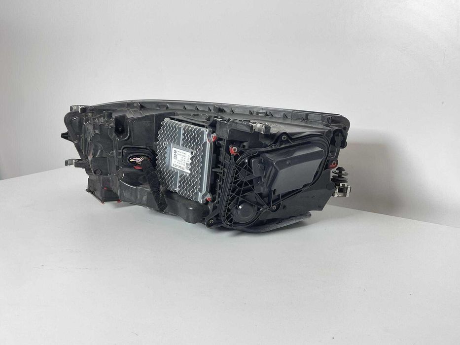 Десен фар за AUDI A7 4G