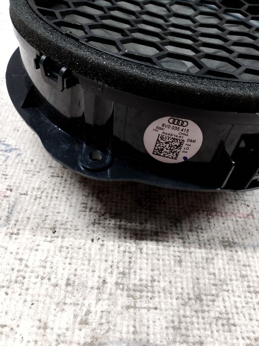 boxa dreapta fata  audi a3 8v 2016