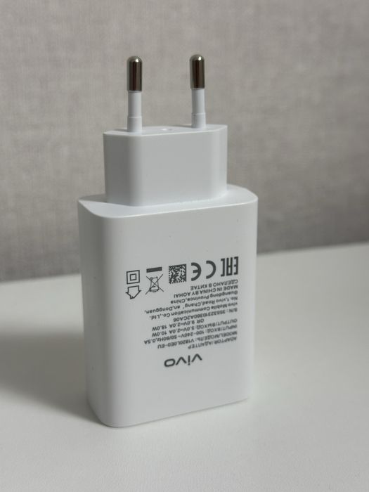 Продам оригинальные зарядки, блоки на айфон, iPhone, андроид