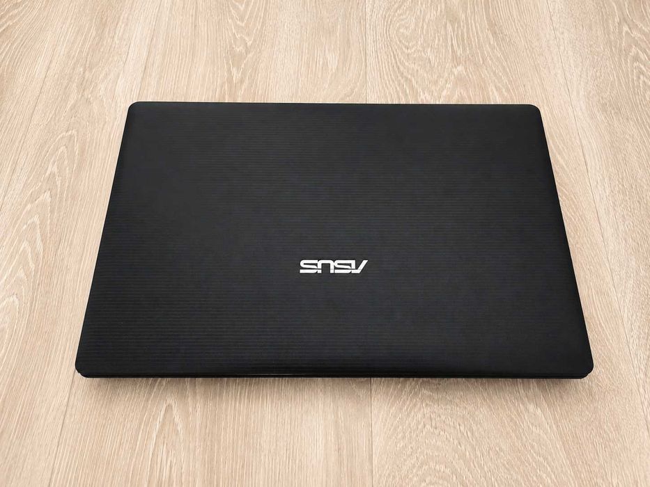 Отличный – большой Ноутбук 17.3 / i5-3230M / 12GB / 2GB / SSD