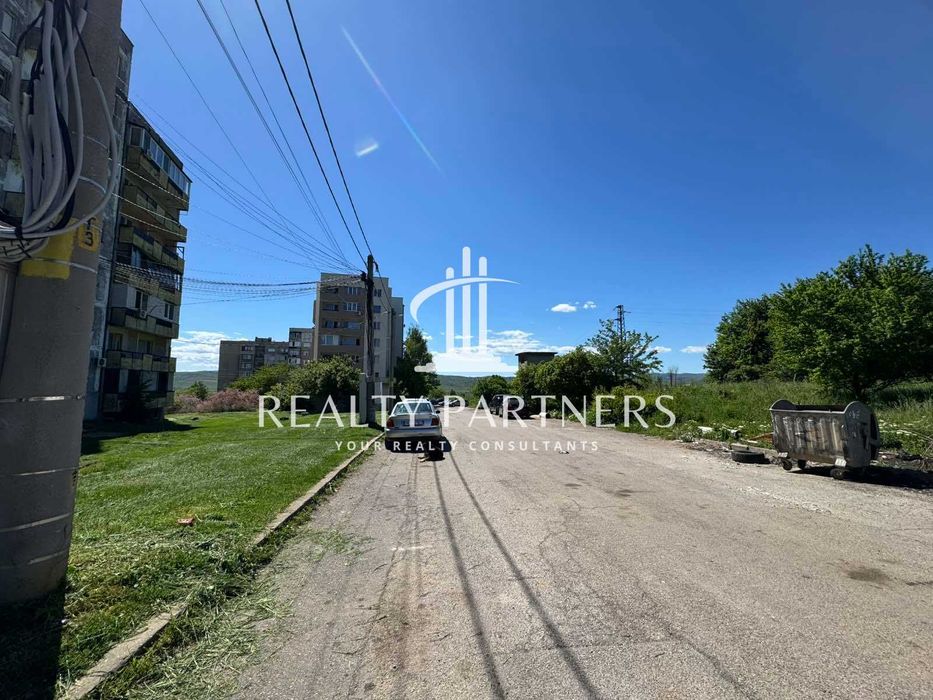 Продава 1-СТАЕН - кв. Арката, гр. Радомир