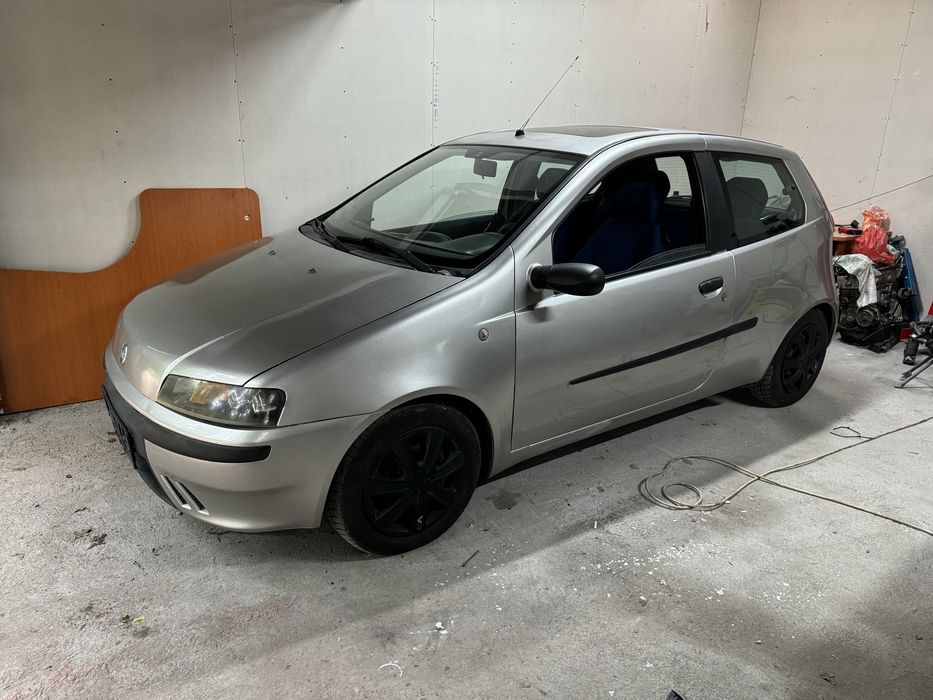 Ichiriez Auto si Moto / Rent a Car  ( Glovo, Tazz, delivery )
