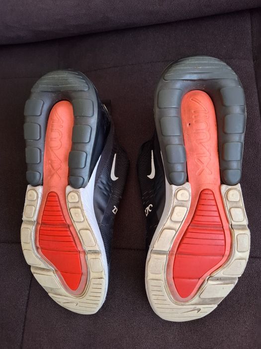 Оригинални маратонки Naik Air Max 270