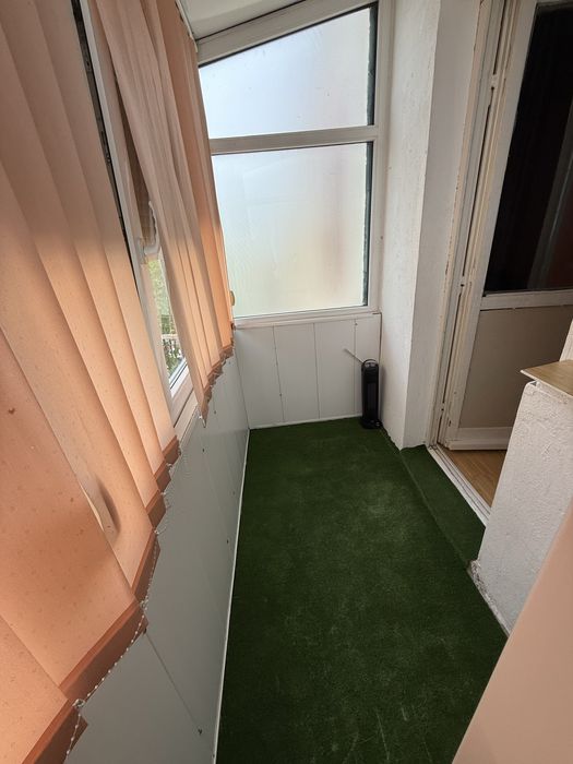 Vând apartament mobilat și utilat în suprafață de 38 MP   Etaj 4/4.