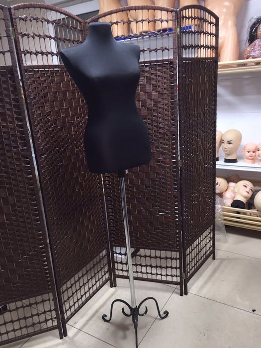 Манекен, Нур-Султан