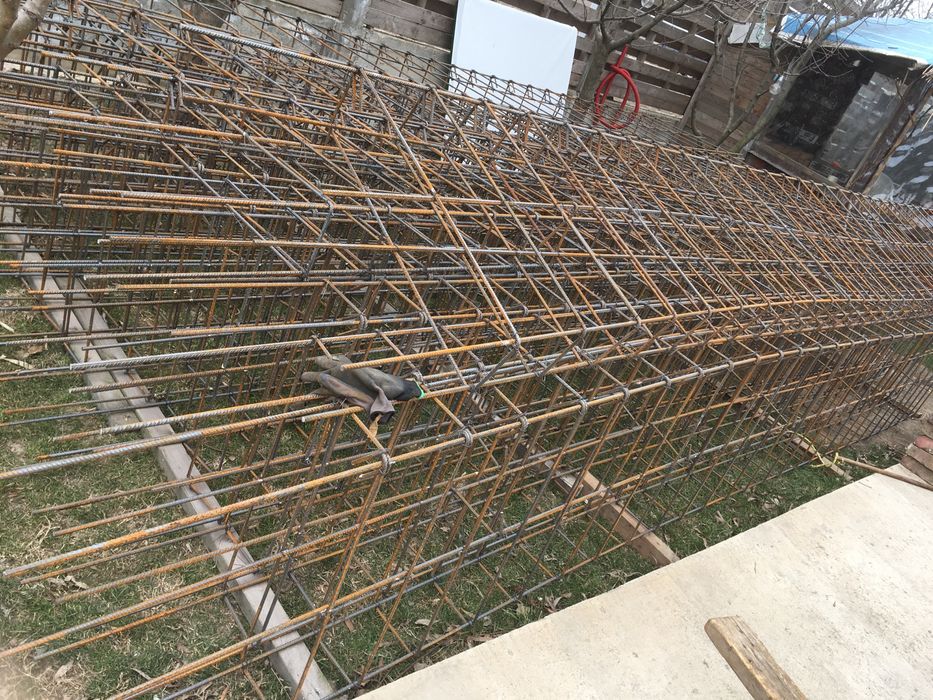 Fier pentru fundatie casa cuzineti de 8 20x70 20 etrieri stalpi grinzi