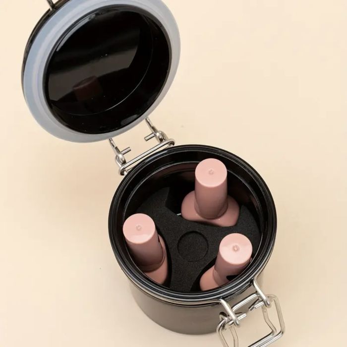 Консумативи и аксесоари за миглопластика, ламиниране и грим