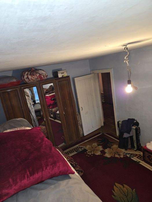 Uy sotiladi Eski alibobo